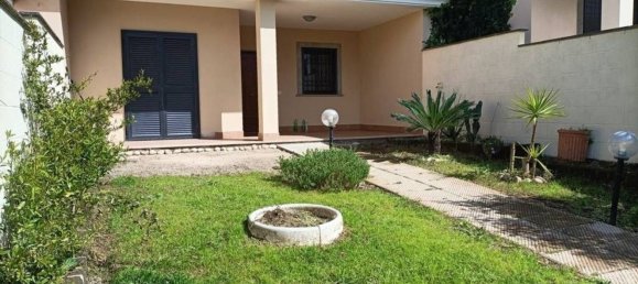 75m² Commercial property in Anzio, Italy No. 3557 30