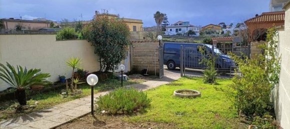 75m² Commercial property in Anzio, Italy No. 3557 6