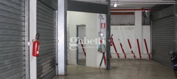 15m² Garage in Salerno, Italy No. 128184 5
