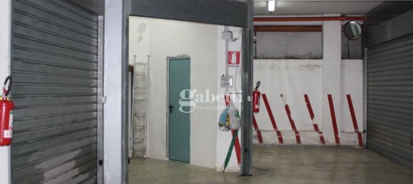15m² Garage in Salerno, Italy No. 128184 9