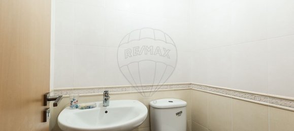 4 bedrooms House in Leiria, Portugal No. 24303 36