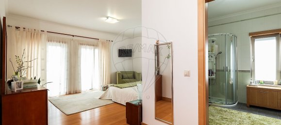 4 bedrooms House in Leiria, Portugal No. 24303 21