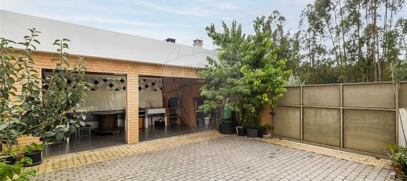 4 bedrooms House in Leiria, Portugal No. 24303 41