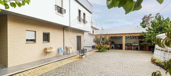 4 bedrooms House in Leiria, Portugal No. 24303 40