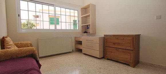 5 Schlafzimmer Haus in Deryneia, Cyprus, Nr. 23812 27