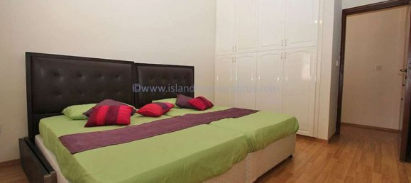 5 Schlafzimmer Haus in Deryneia, Cyprus, Nr. 23812 17