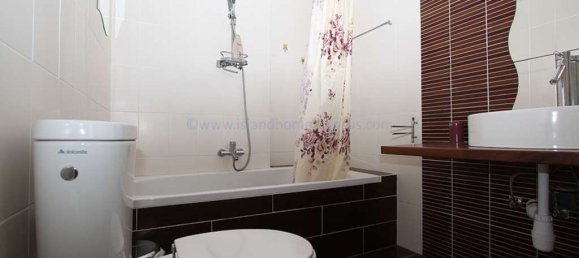 5 Schlafzimmer Haus in Deryneia, Cyprus, Nr. 23812 25