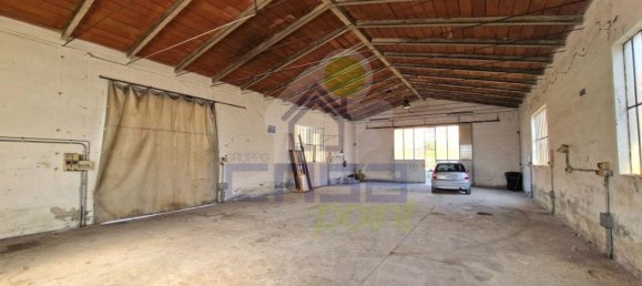 Gewerbliche Immobilie in Cremona, Italy 210m², Nr. 207354 9