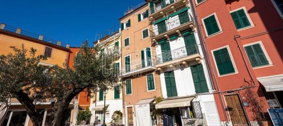 Квартира с 2 спальнями в Леричи, Италия № 335096 34