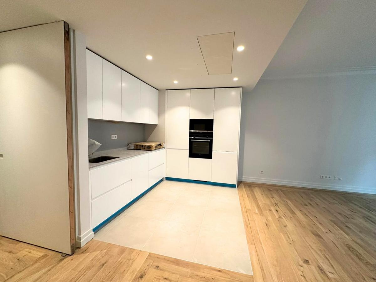 Apartamento com 2 quartos em condomínio em Lisbon, Portugal N.º 7152