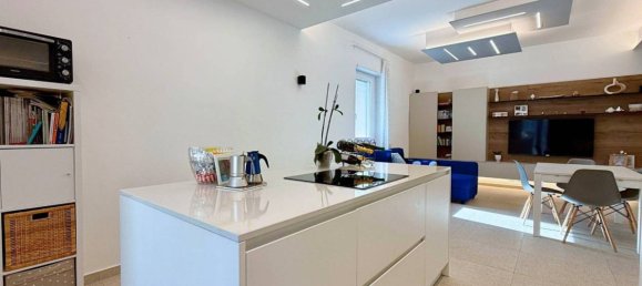 Apartamento de 2 dormitorios en Matera, Italy No. 102268 8