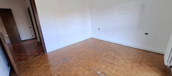 Apartamento de 3 habitaciónes en Veniano, Italy No. 235870 27