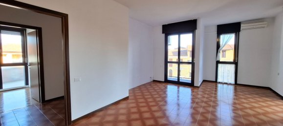 Apartamento de 3 habitaciónes en Veniano, Italy No. 235870 6