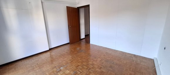 Apartamento de 3 habitaciónes en Veniano, Italy No. 235870 25