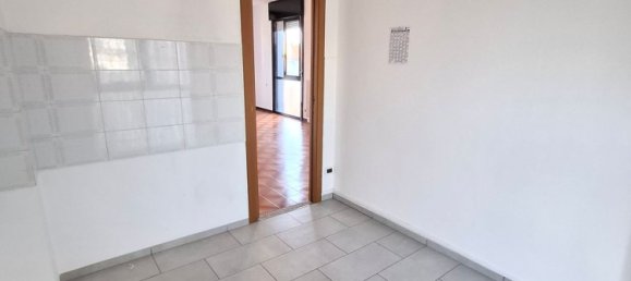 Apartamento de 3 habitaciónes en Veniano, Italy No. 235870 11