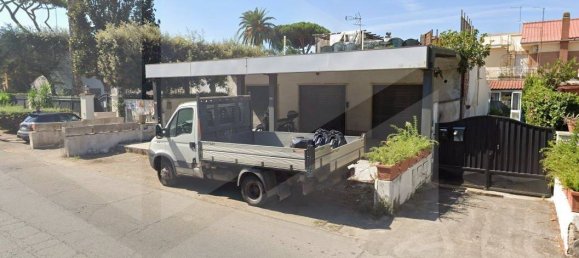 2-salle Propriété commerciale à Fiumicino, Italy No. 33627 2