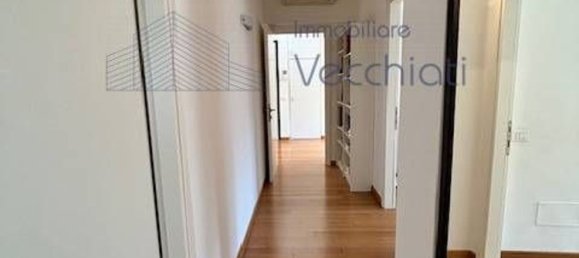5 bedrooms Apartment in Treviso, Italy No. 314239 22