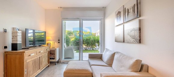 2 bedrooms Apartment in Jesolo, Italy No. 275665 3