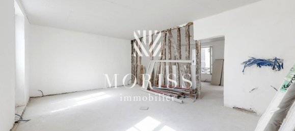 2 bedrooms Apartment in Paris, France No. 188683 5