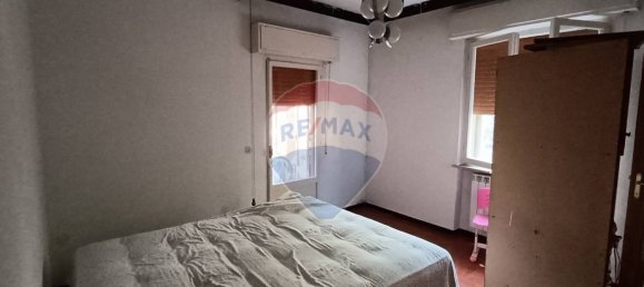 3 Schlafzimmer Haus in Fossato di Vico, Italy, Nr. 353622 11