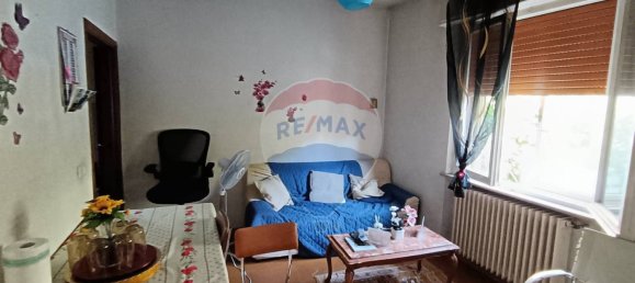 3 Schlafzimmer Haus in Fossato di Vico, Italy, Nr. 353622 5