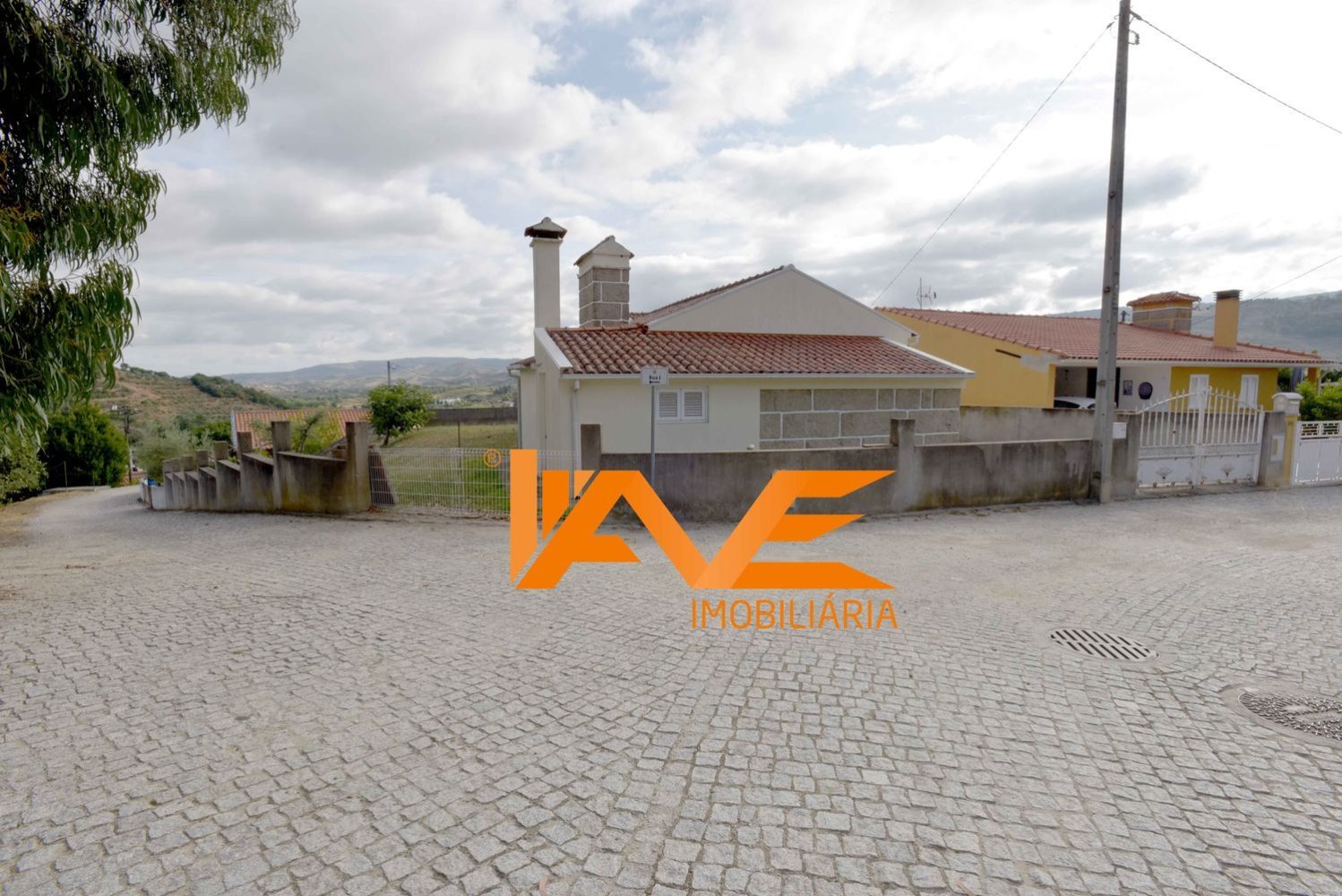 3 bedrooms House in Frechas, Portugal No. 242305