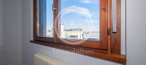 2 bedrooms Apartment in Bergamo, Italy No. 378196 19