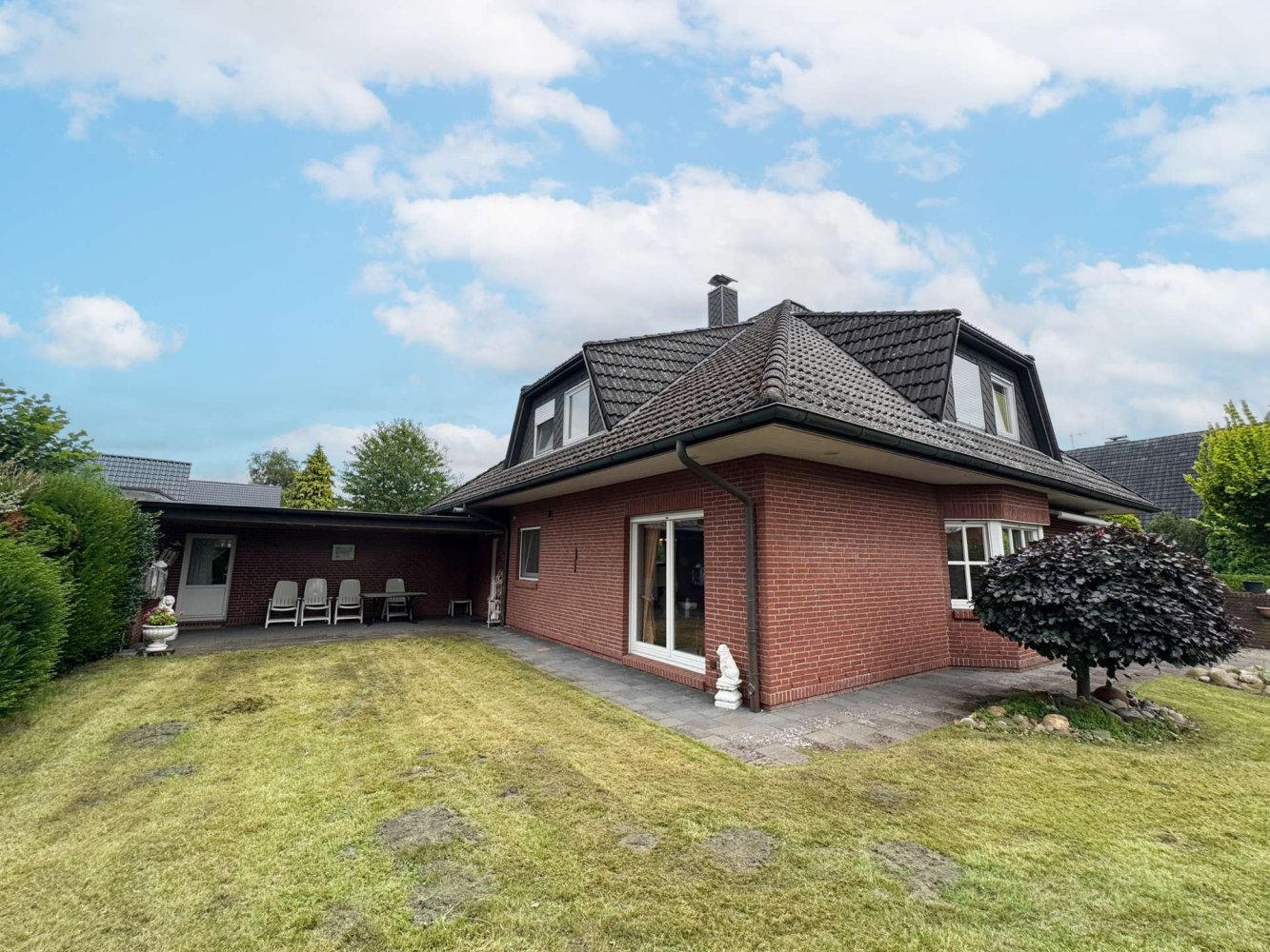 5 rooms Townhouse in Pinneberg, Germany No. 225203