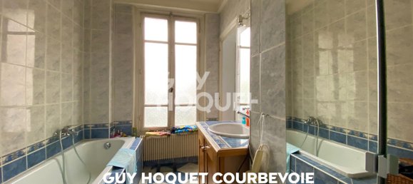 Apartamento de 3 dormitorios en Courbevoie, France No. 185104 8