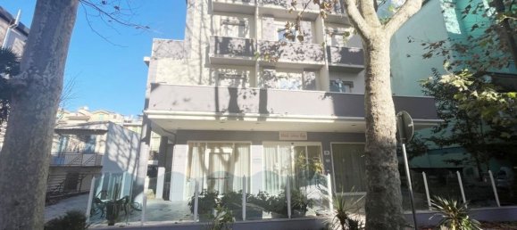 Imóvel comercial de 40 divisões em Cesenatico, Italy N.º 152988 18