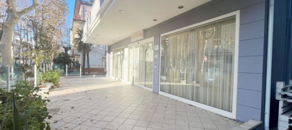 Imóvel comercial de 40 divisões em Cesenatico, Italy N.º 152988 9