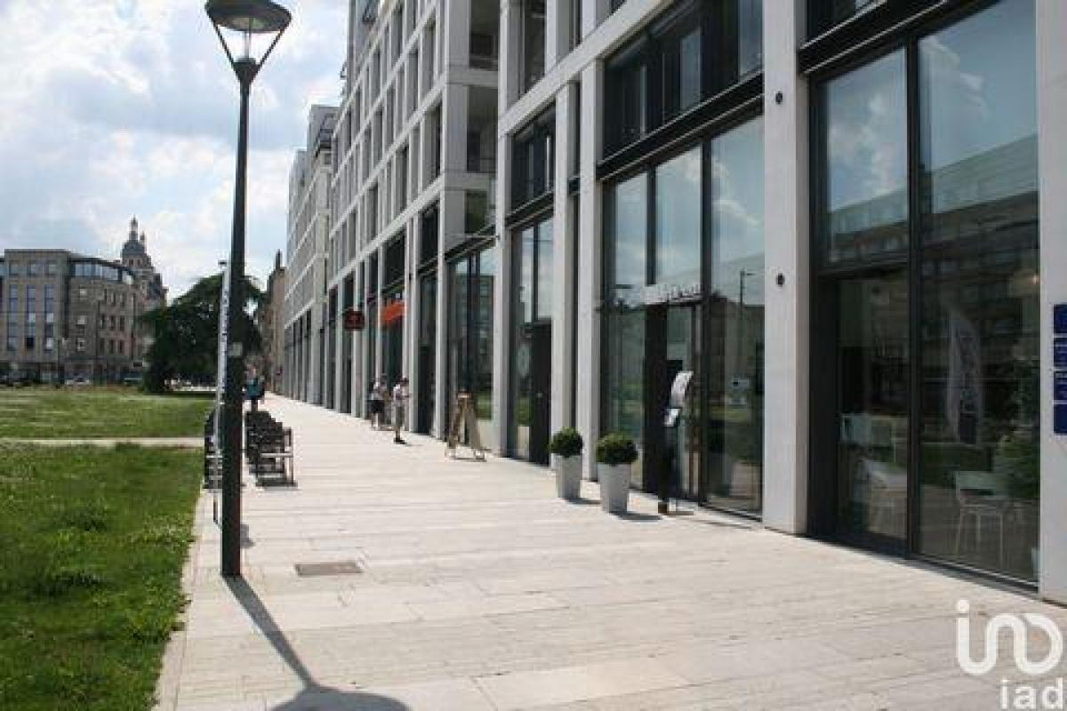 1150m² Office in Nancy, France No. 18270