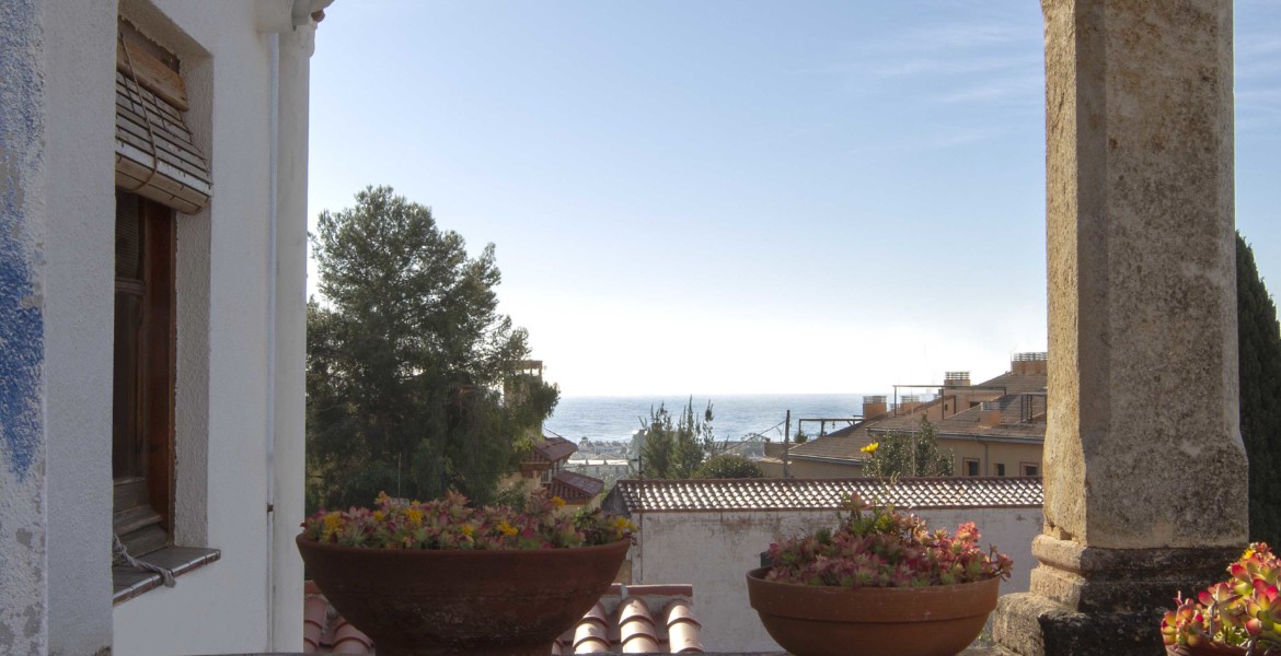 Casa de 4 dormitorios en Altafulla, Spain No. 169101