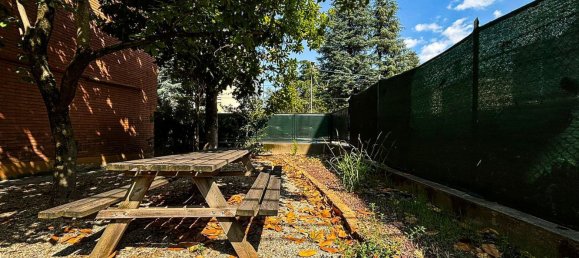 3 bedrooms Apartment in Bologna, Italy No. 380275 2