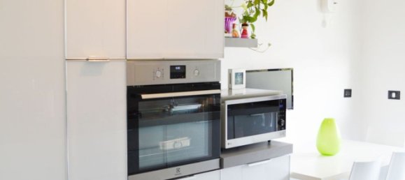 3 bedrooms Apartment in Peschiera Borromeo, Italy No. 357779 10