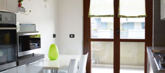 3 bedrooms Apartment in Peschiera Borromeo, Italy No. 357779 11