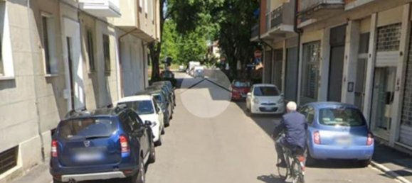 18m² Garage in Ferrara, Italy No. 258674 5