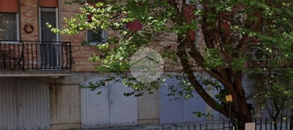 18m² Garage in Ferrara, Italy No. 258674 10