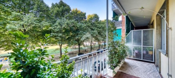 Apartamento de 3 dormitorios en Turin, Italy No. 313305 11