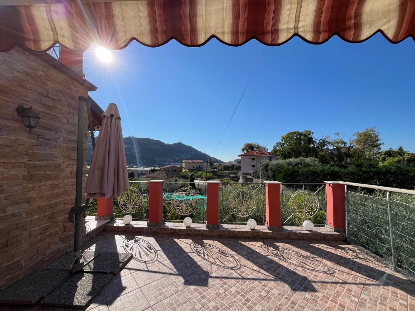 4-Zimmer Wohnung in Taggia, Italy, Nr. 285628