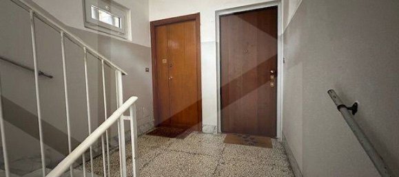 Apartamento de 4 habitaciónes en Bologna, Italy No. 20693 28