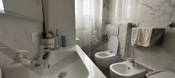 Apartamento de 4 habitaciónes en Bologna, Italy No. 20693 27