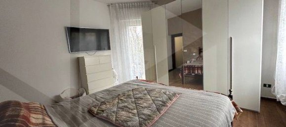 Apartamento de 4 habitaciónes en Bologna, Italy No. 20693 20