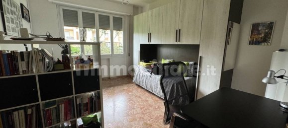 Apartamento de 2 dormitorios en Florence, Italy No. 36461 2