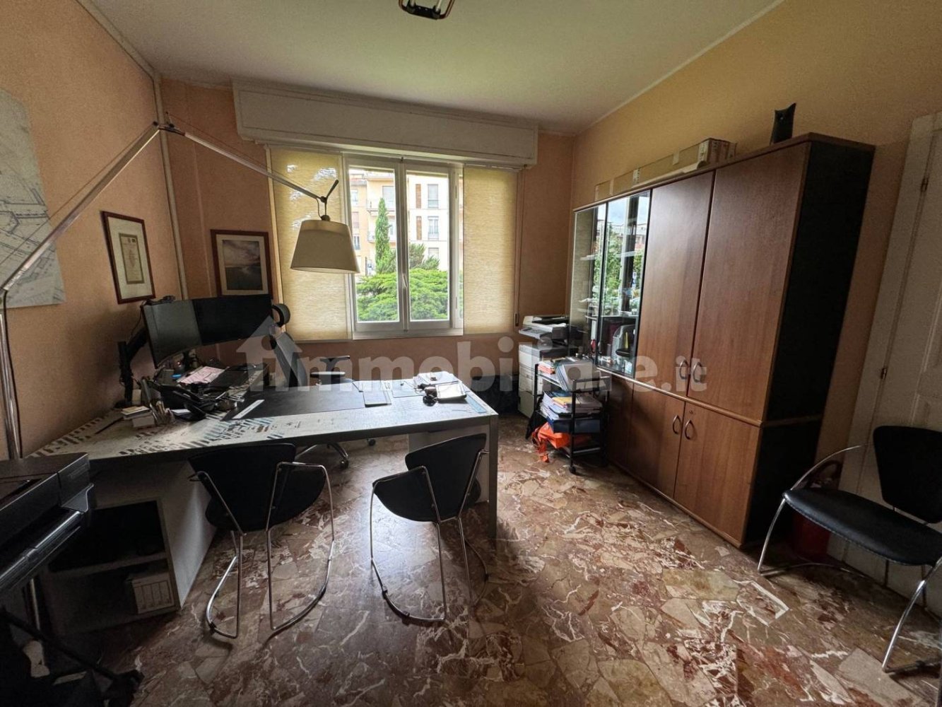 Apartamento de 2 dormitorios en Florence, Italy No. 36461