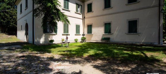 9 bedrooms Villa in Montemurlo, Italy No. 296903 2