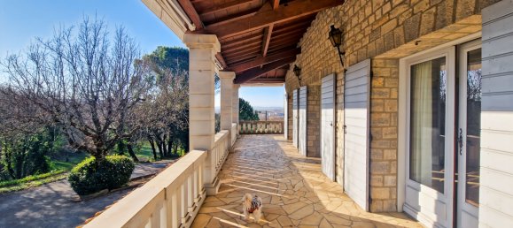 5 bedrooms Castles in Uzes, France No. 279056 15