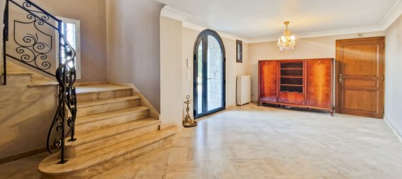 5 bedrooms Castles in Uzes, France No. 279056 16