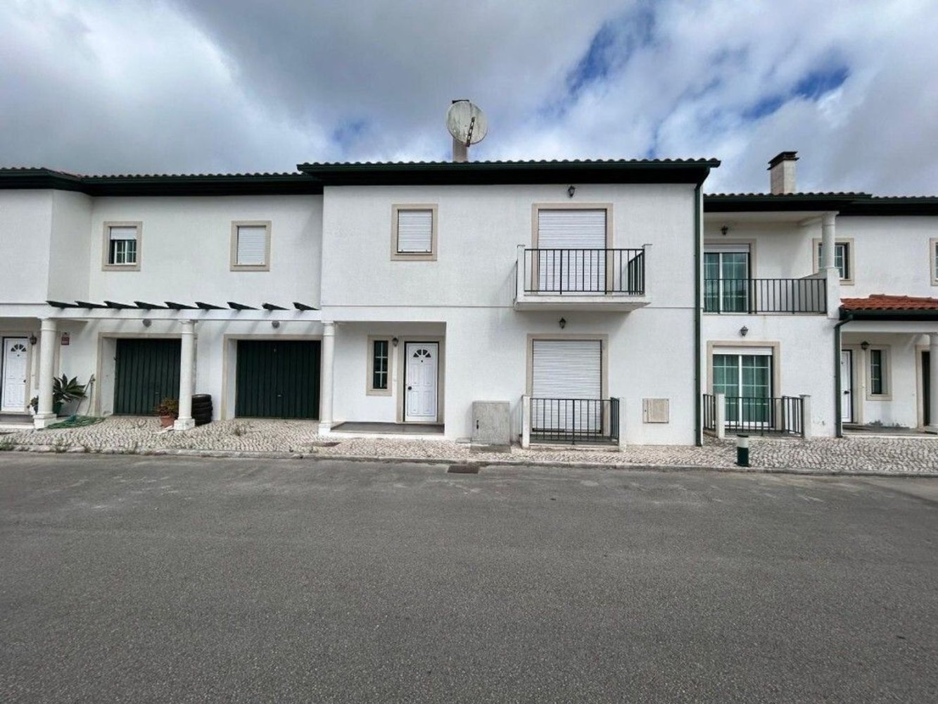 3 bedrooms House in Marinha Grande, Portugal No. 348622