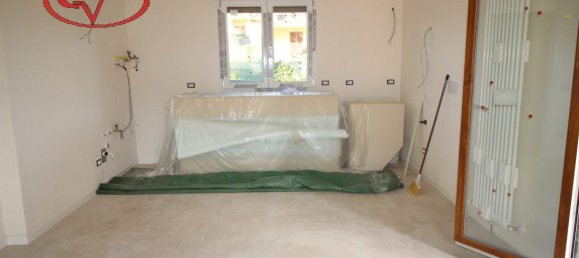 Квартира с 3 комнатами в Фильине и Инчиза Вальдарно, Италия № 238179 8